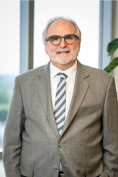 Lorin Subar, Fletcher, Farley, Shipman & Salinas, LLP Photo